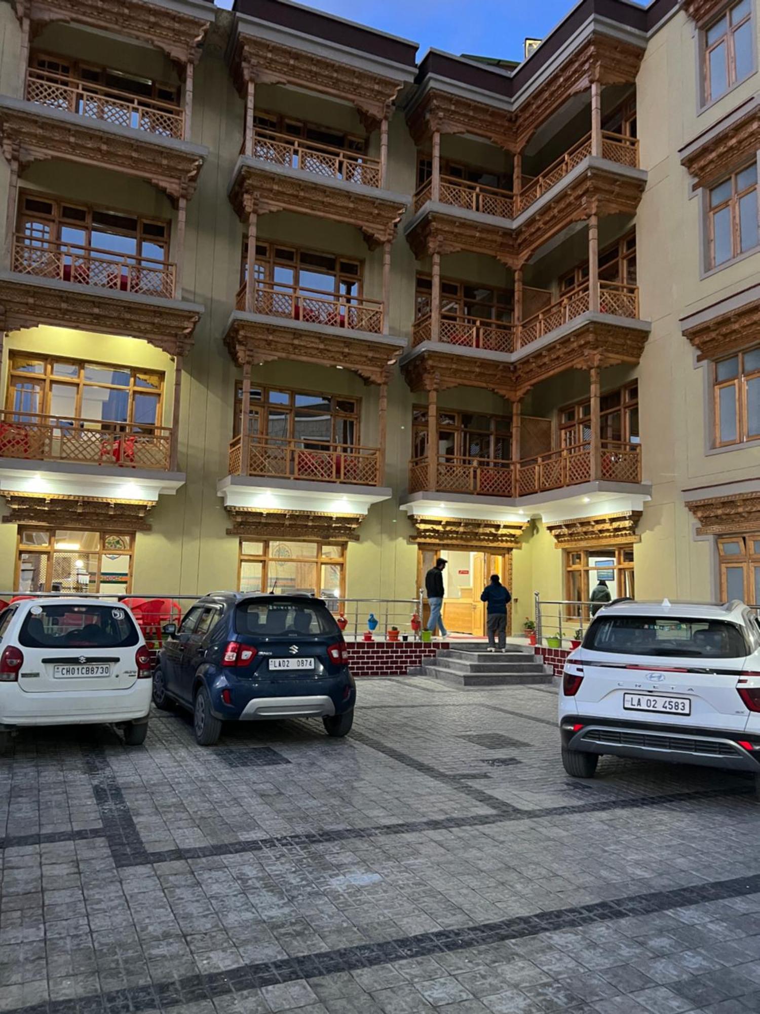 The Nangsay Hotel Léh Exteriér fotografie
