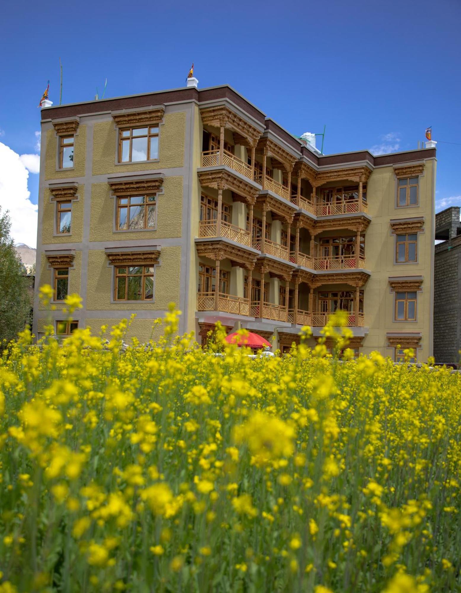 The Nangsay Hotel Léh Exteriér fotografie